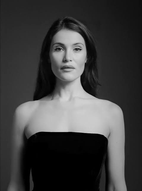 Happy birthday Gemma Arterton. My favorite film with Arterton so far is Gemma Bovery. 