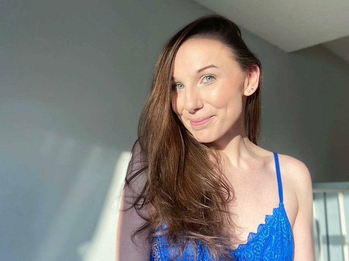 🗣 Drop any BLUE EMOJI in the comments! ❄️ https://t.co/ZubAMJ5tqH https://t.co/ZOiscHrgVQ<a href="/tag/womensrights"class="tags"><span>#womensrights</span></a><a href="/tag/womenempowerment"class="tags"><span>#womenempowerment</span></a>