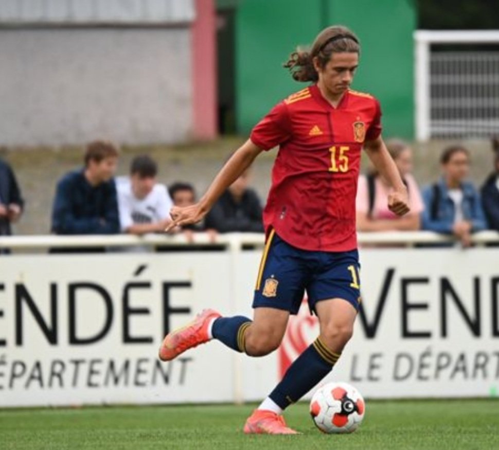 invsport's tweet photo. ✅ Yarek convocado con España sub 17 @SeFutbol para jugar contra Eslovaquia, Alemania y Portugal.
#invsportplayer #sefutbol #rfef #España #internacional #seguilos #constancia https://t.co/RMaKF80nGN