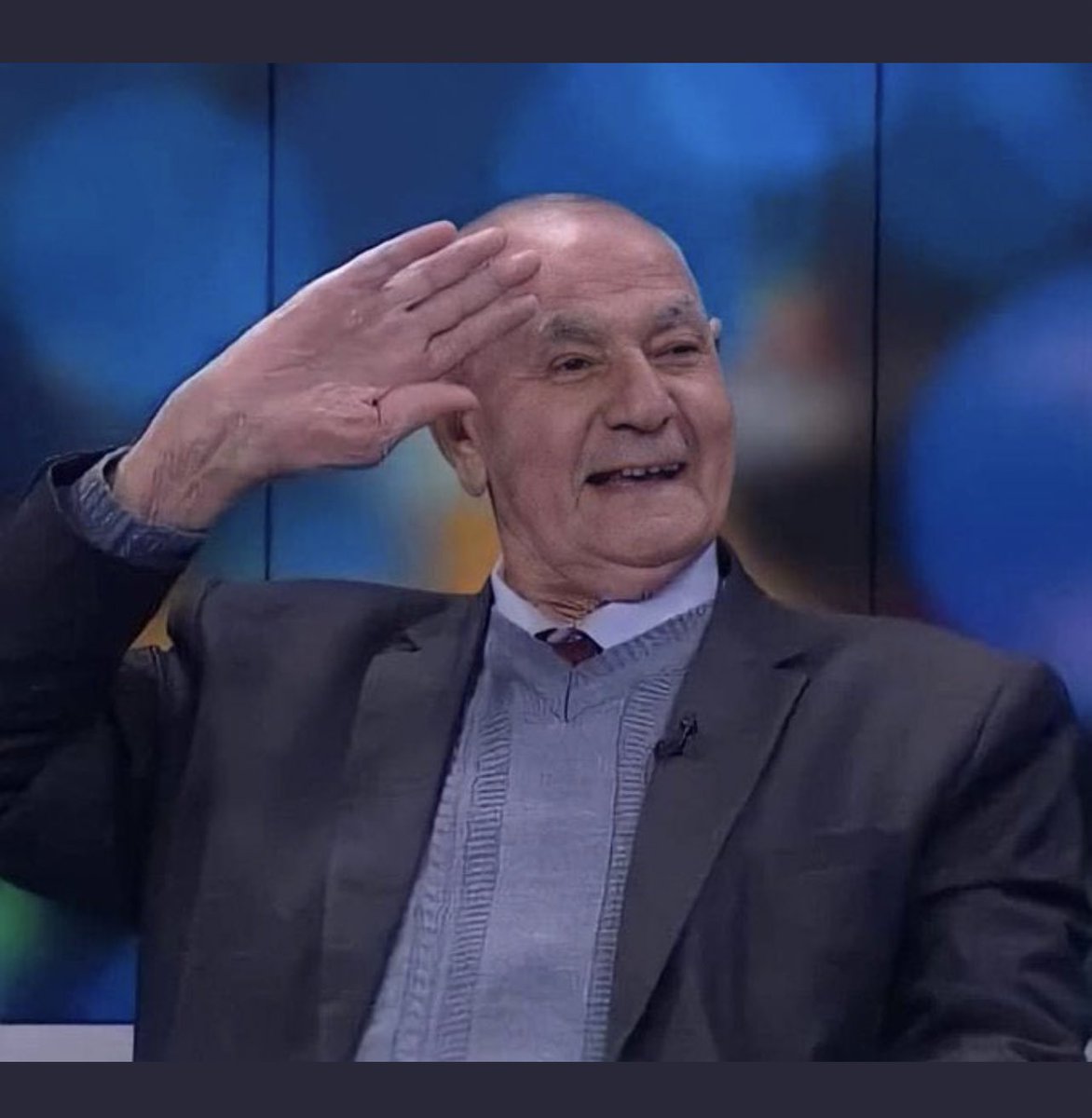 رحيل الخيير طارق حرب خسارة كبيرة ، تعازينا الحارة لعائلته وجميع محبيه
انا لله وانا اليه راجعون
#شهد_الشمري