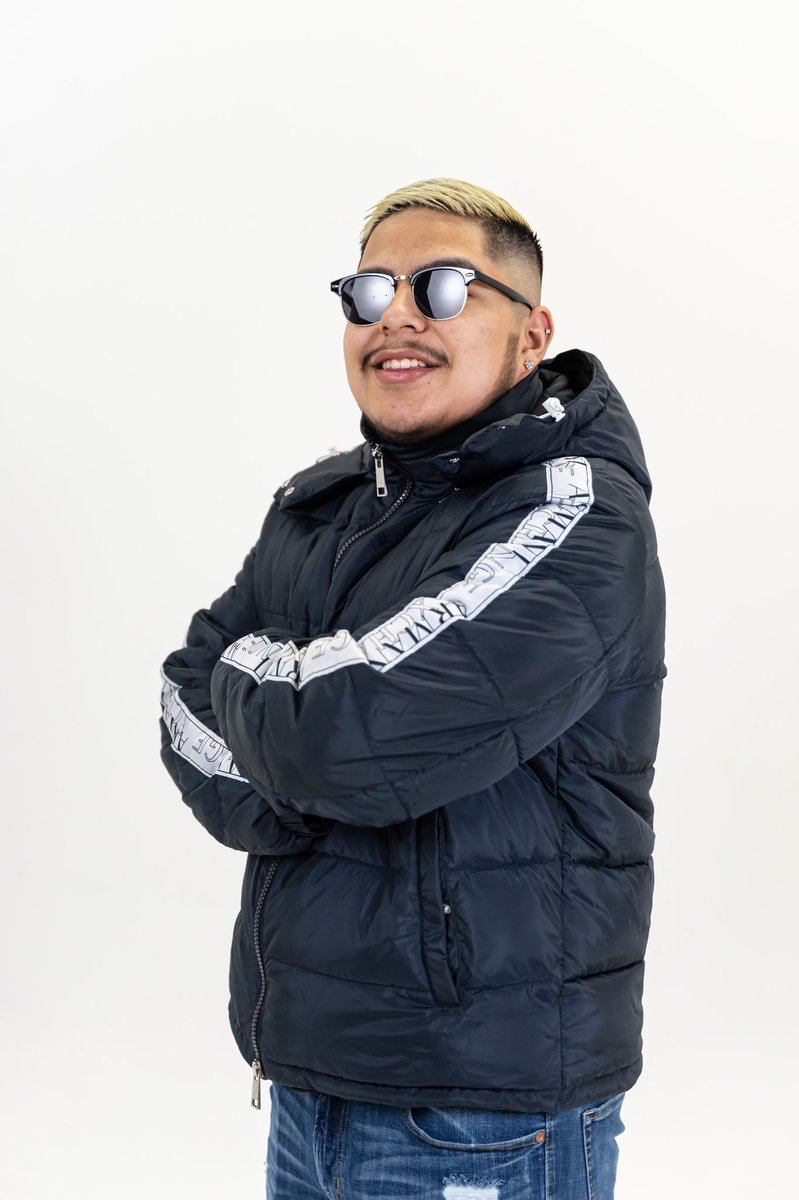DjPonyyy's tweet photo. PONY ONY ONY PONY ONY ONY AHHH🇲🇽🤴🏽 #PartyWithPony #UniqEnt #Ynd #SheeshGuerro https://t.co/RcJFILGYIZ