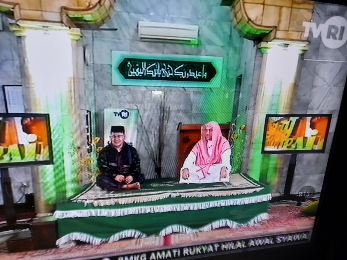 lenteraelhasani's tweet photo. Pendiri Yasaral Qur'an - Yayasan Lentera Al-Qur'an Elhasani mengisi Satukan Shaff Indonesia bersama Syekh Husain Jaber

@lenteraelhasani @ElhasaniPusiat https://t.co/8o59UoF0TP