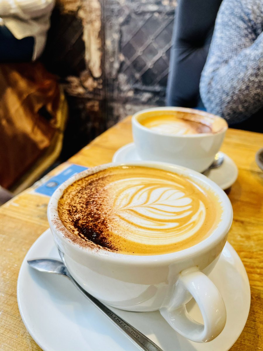 Lovely stuff. Chilly mornings and hot coffees <a href="/SpringEspresso/">Spring Espresso</a>. Highly recommend the lemon crumb btw, disgustingly good 🍰