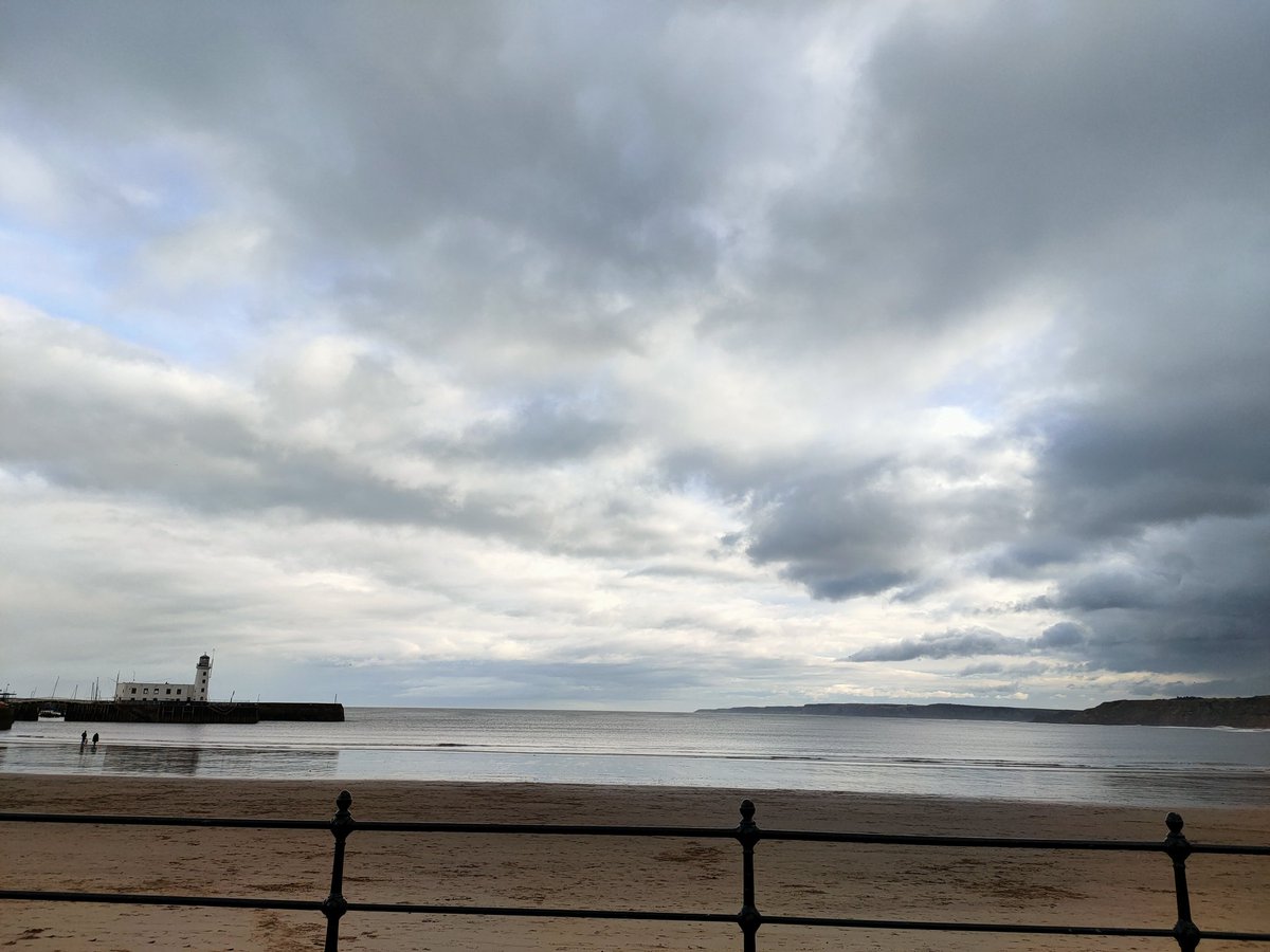 rooke01's tweet photo. @JonMitchellITV it's looking like rain in Scarborough ☔☔☔ https://t.co/fJ6DBT7SPN