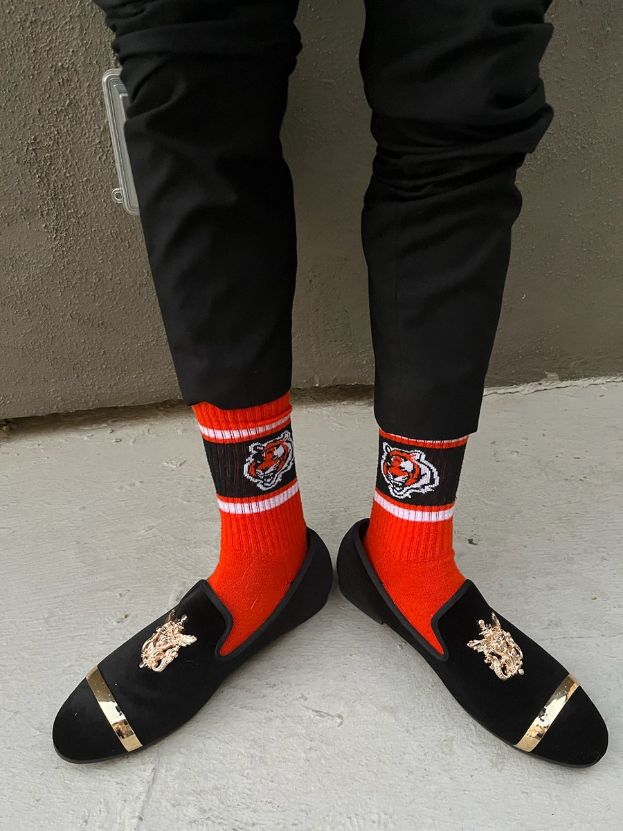Qhud1's tweet photo. @JimIrsay https://t.co/LQJYfMT4uU

I don't have the money to make the game! However, there 4 things I love: 1.) God 2.) My Family 3.) Being Teacher 4.) My Bengals!! Who Dey https://t.co/Ck0gfIbUpU