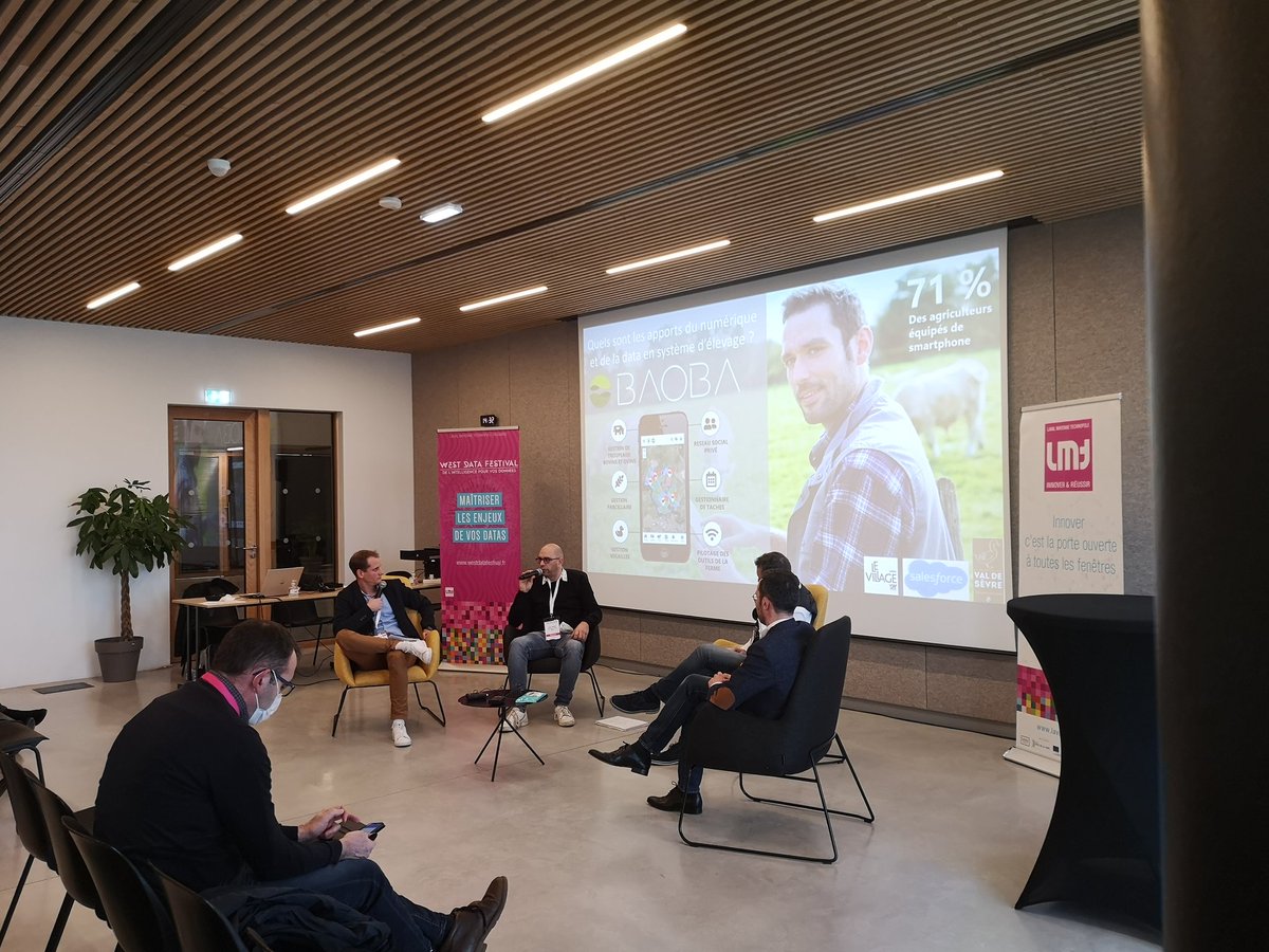 LMTinnovation's tweet image. #WDF
🕑 Reprise de la thématique #agriculture avec une conférence sur les apports du numérique et de la data en système d'élevage ! 

Animé par Timothée BROUCKE @villageCALaval

Et avec Olivier BREBION @coopvaldesevre

Arnaud LAPEYRADE @SalesforceFR

Et Frédérick MOUVIER de BAOBA