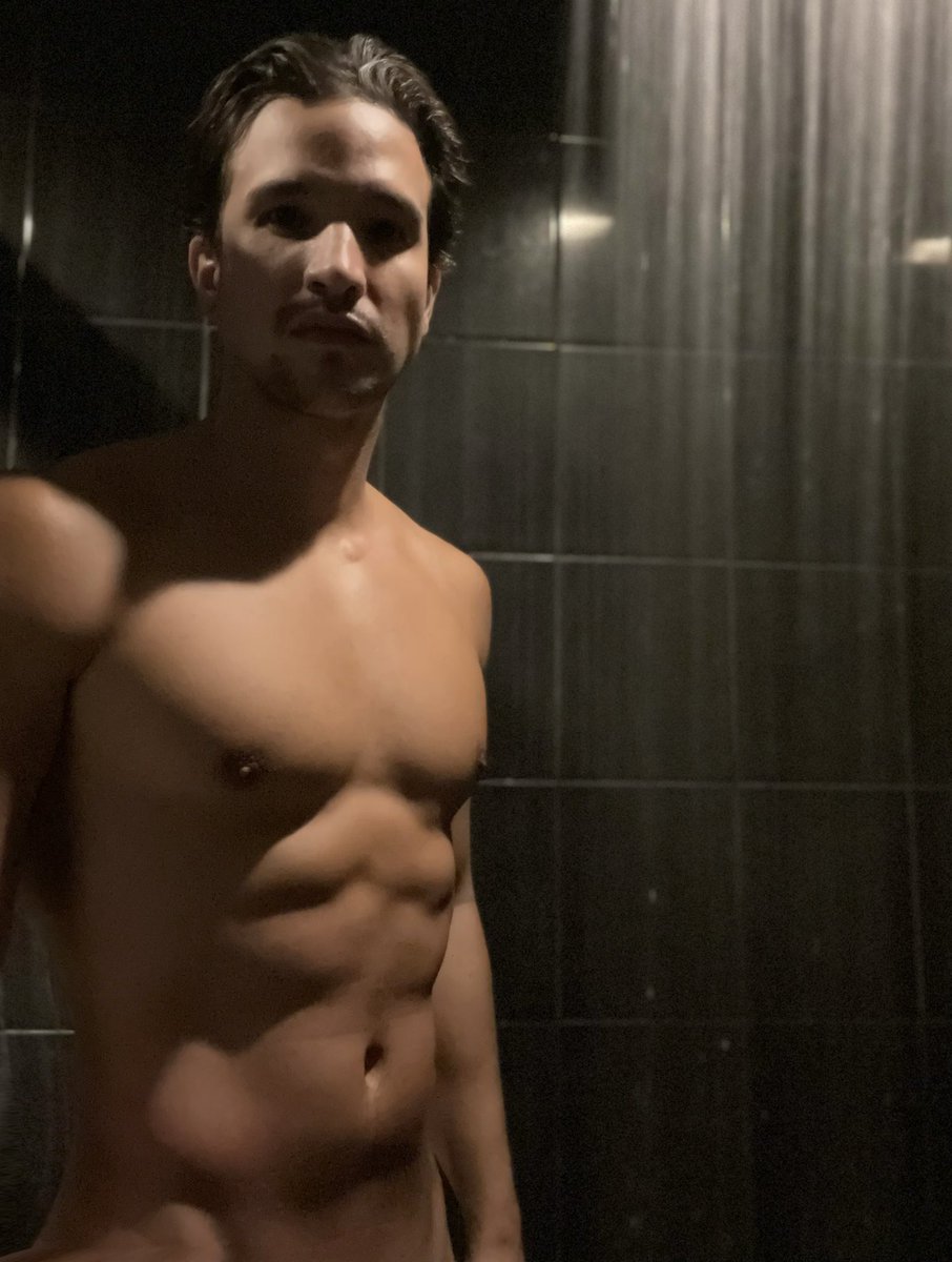 Markki Stroem.