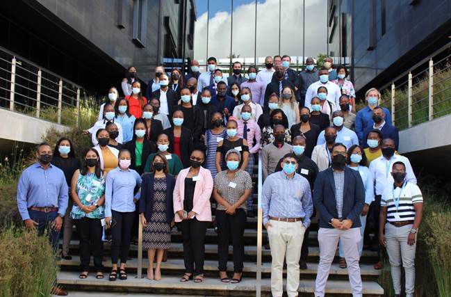 ForvisMazars_SA's tweet photo. We are excited to welcome our new trainee accountants and ITA Data School YES learners 2022 at our Mazars in Gauteng office. We look forward to a successful journey with you!
#trainees #traineeaccountants #Mazars #MazarsinSA #accounting https://t.co/KxQHoxomyP