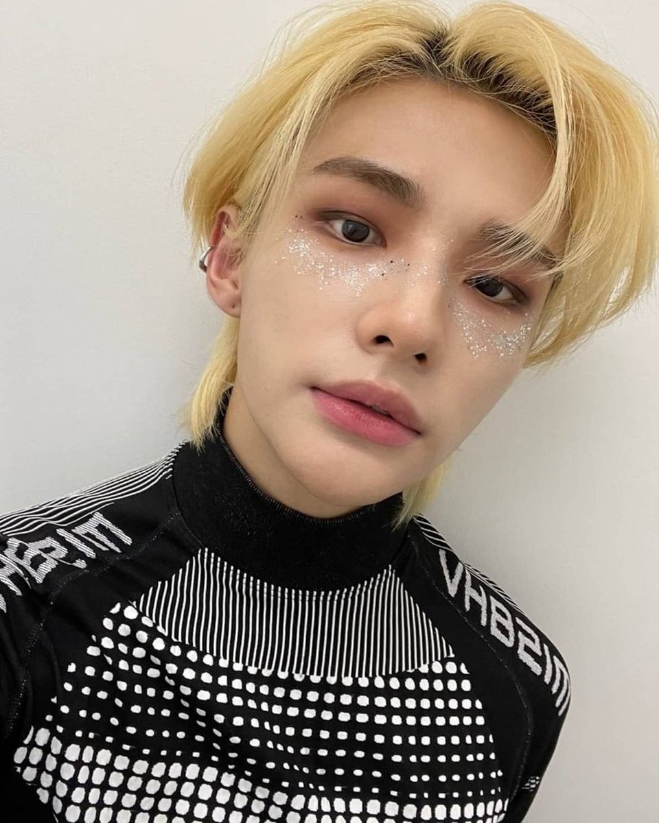 HHJ (@archiveforhhj) on Twitter photo 