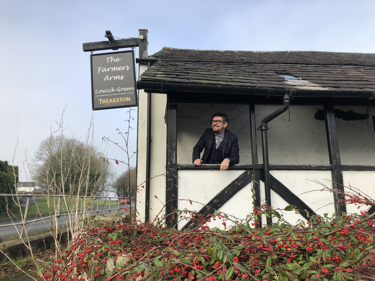 🔥Spread the word👇
We’re recruiting a senior member of staff for <a href="/TheFarmersArms_/">The Farmer’s Arms</a> !
The Director of Service will handle all aspects of hospitality at the inn,    bringing the creative vision of the project to every customer.
Deadline 23rd Feb. 
grizedale.org/opportunities/