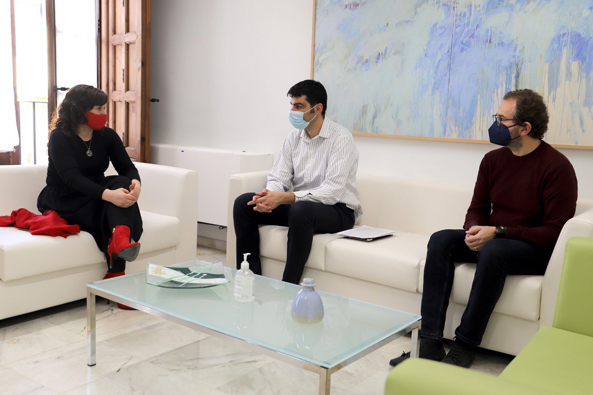 👥Més de 1.400 persones de la província de València se sensibilitzen al voltant de la Cultura de la Pau 

✅La segona edició de 🤝#ValènciaPerLaPau del <a href="/fonsvalencia/">Fons Valencià per la Solidaritat</a>, cofinançat per la <a href="/dipvalencia/">Diputació de València</a>, ha apropat l’ODS 16 a 6 municipis valencians

📰bit.ly/3olrguZ