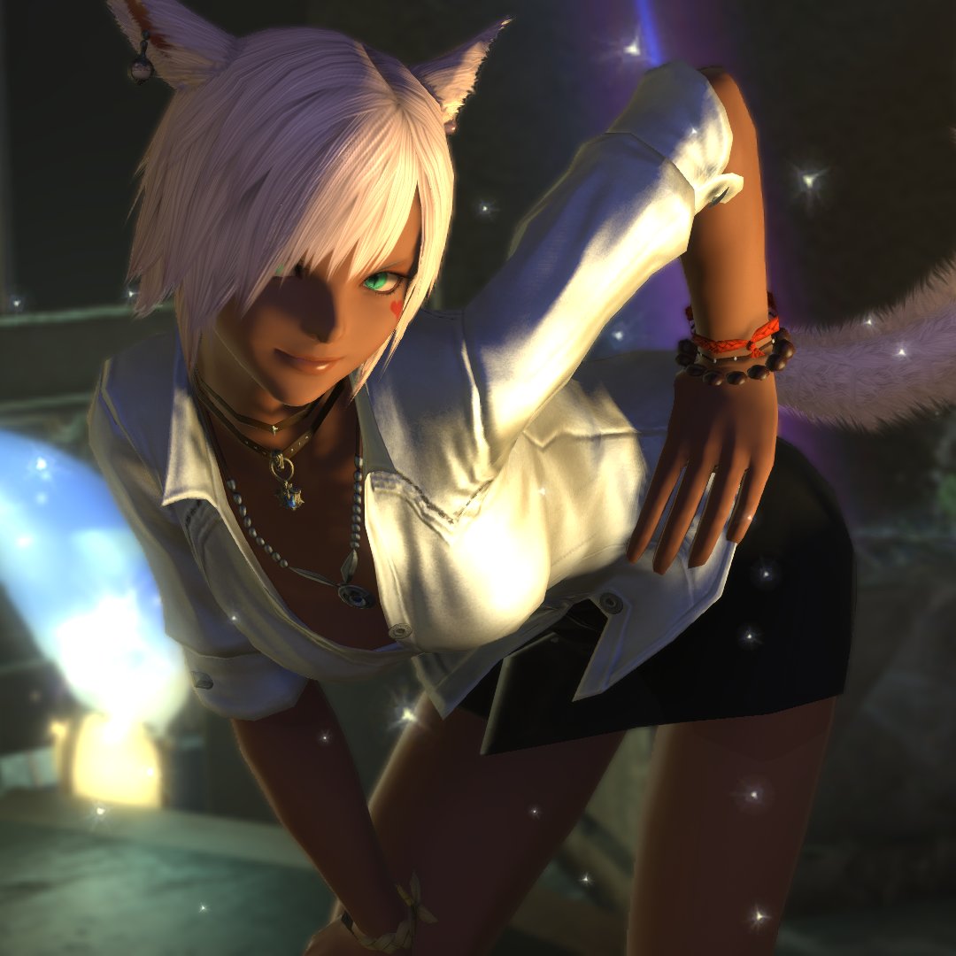 ひたすらフレアさん撮ってた
この衣装に似合う場所ビーハイヴかしろろさん部屋しかないからなぁ～ 