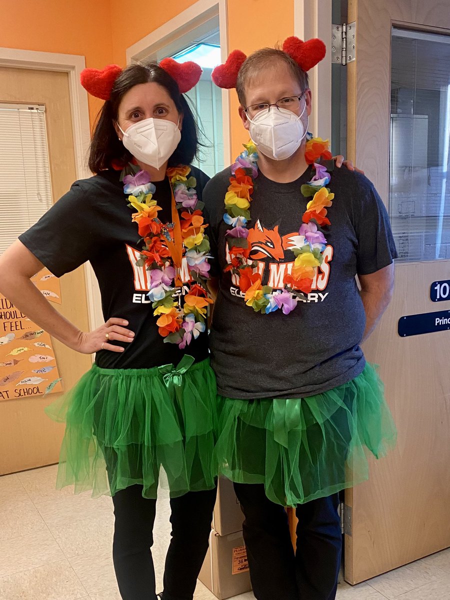 Tutu’s for 2-2-22
Twin day@NMES❤️👏