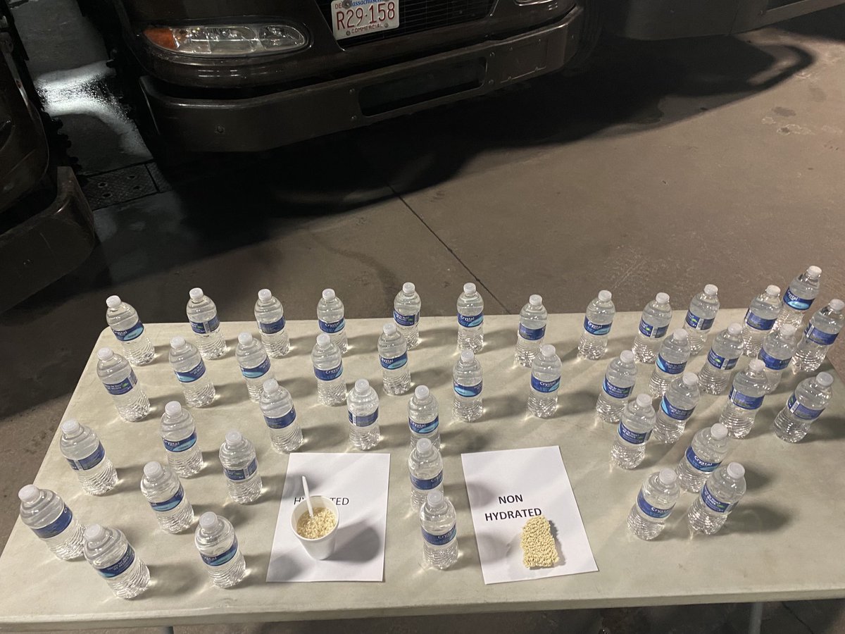 The Dartmouth Safety Committee is getting creative with their cool solutions share using ramen noodles to show what hydration vs. dehydration looks like! #NEDSafety2022 @upsers @ups ⁦<a href="/Erickalyons/">Ericka Lyons Golia</a>⁩ ⁦<a href="/amy_madeira/">Amy Madeira</a>⁩ ⁦<a href="/safetyfirstNED/">Northeast District Safety</a>⁩ ⁦
