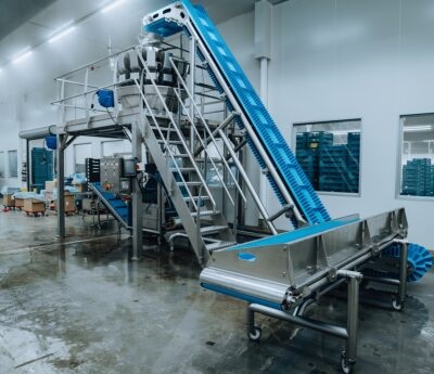 bulkgids's tweet photo. Projecten in voedingsmiddelen en mineralen
#GPStainless Group en #WissekerkeTechniek realiseren samen met klanten complete projecten in onder andere de #voedingsmiddelen- en #mineralenindustrie.👨‍🍳https://t.co/74tx1NlCwF https://t.co/cR6XInrKw0