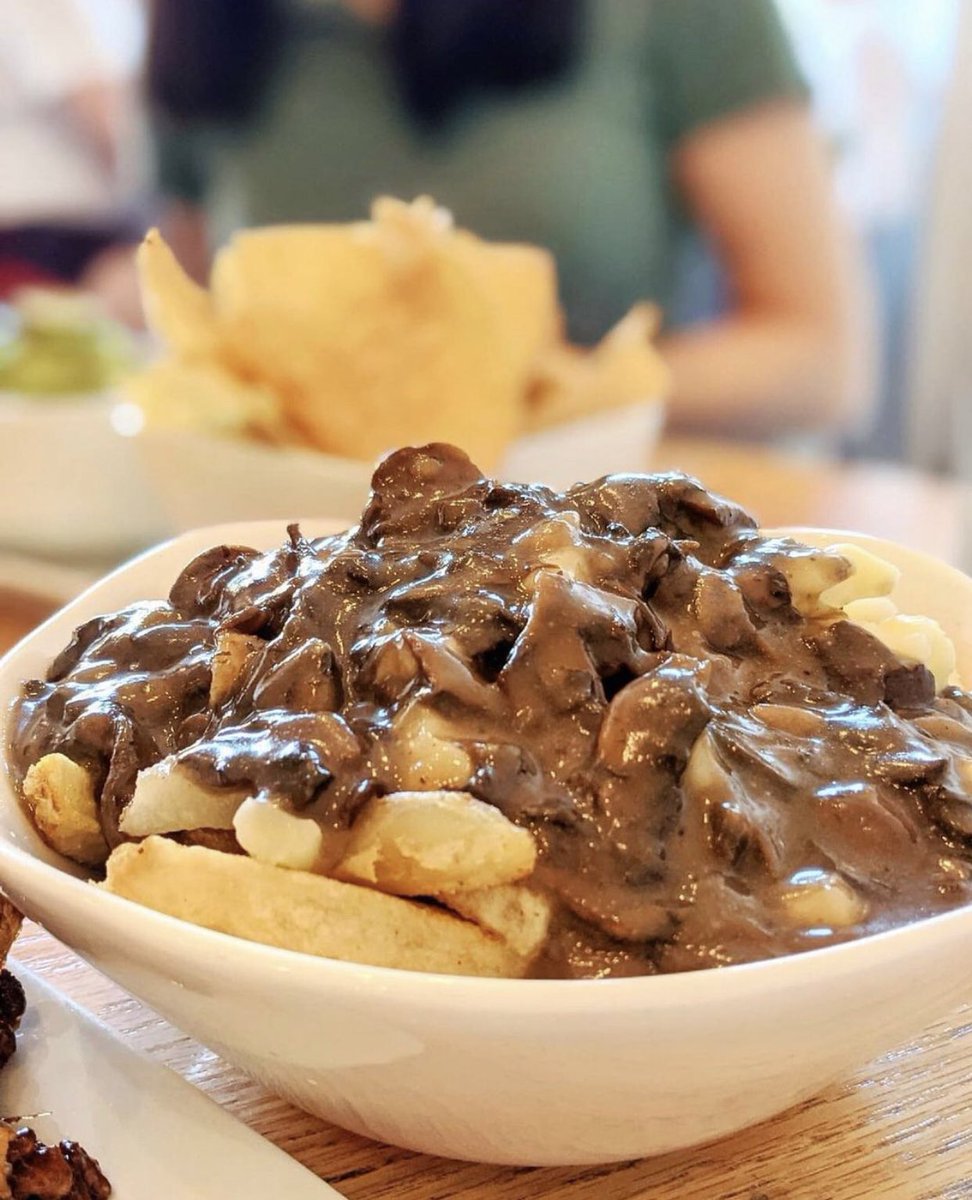 In this month’s <a href="/Kitchissippi/">Kitchissippi Times</a>, our team chose some of our fave dishes in Westboro. 😋

Find them on Page 16: kitchissippi.com/read-the-digit…

Here’s our <a href="/purekitchenott/">Pure Kitchen</a> pick:

“The Belle Poutine—Tara goes full vegan and Judy prefers hers with the curds. Both sooo good!”

Have you tried?