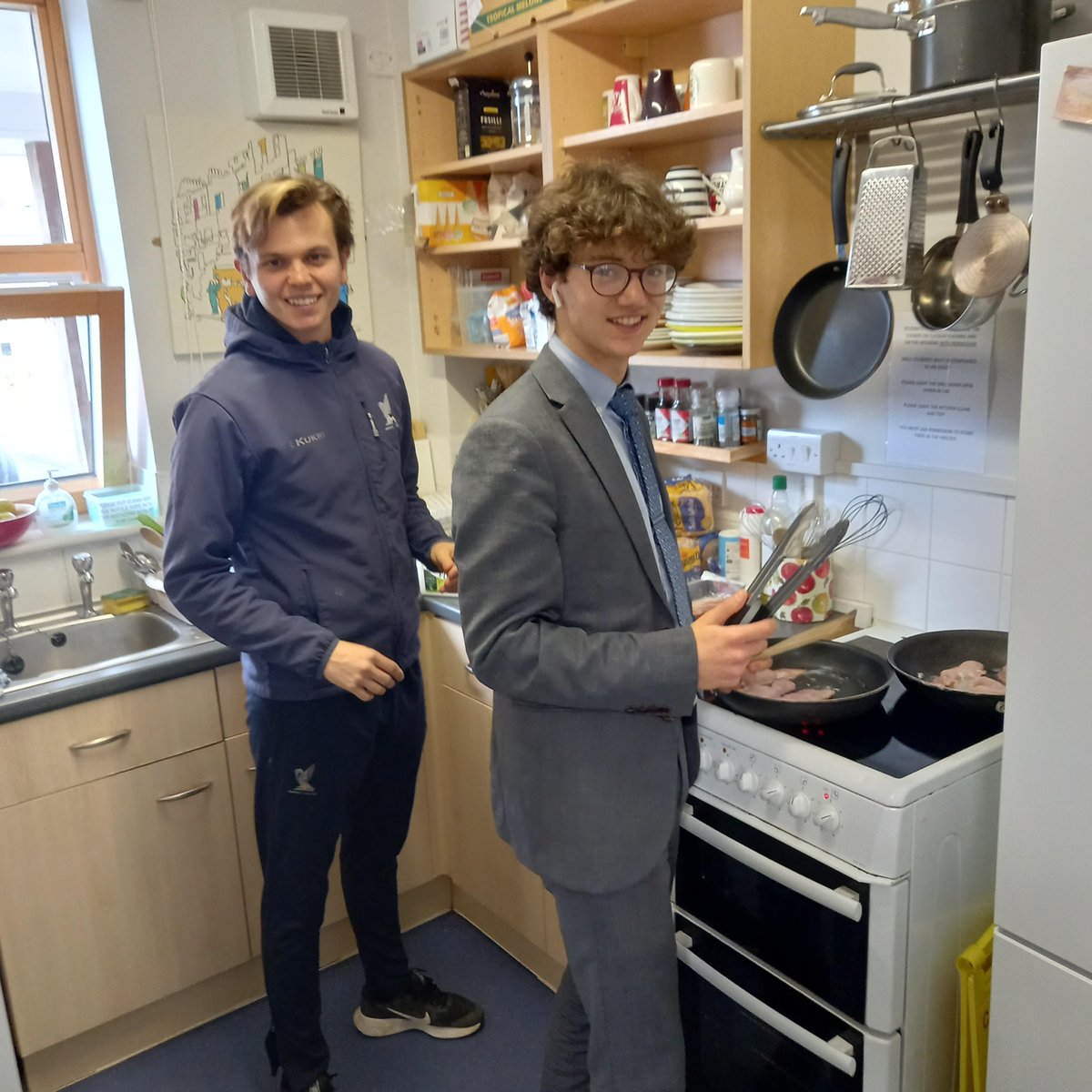 Mertens House tweet media