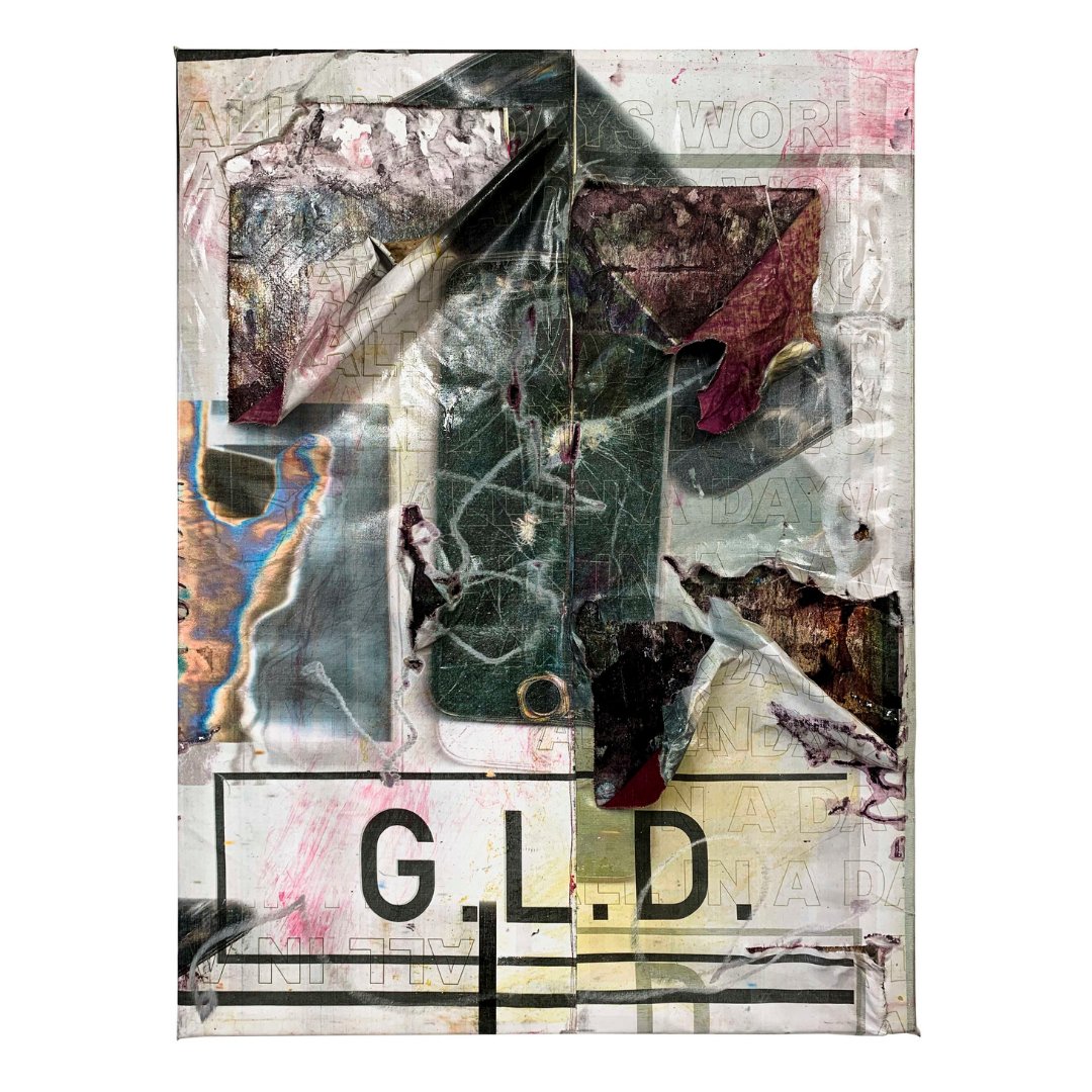 EmArtistGallery's tweet photo. Thomas received a Highly Commended mention by the 2021 Ashurst Emerging Artist Prize judges. 
​
​Featuring in his exhibition "Hold Me Closer", these works are available to purchase from our shop: https://t.co/lKNU02XjuT https://t.co/sP5mJZmGgb