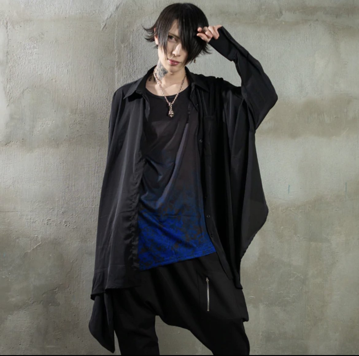 WRougeofficial's tweet photo. AAMSTUDIOリニューアル
◆OPEN◆
2/1WR ougeオフィシャルwebサイト
AAMSTUDIOがリニューアルしました
WRouge22ssコレクション開始‼︎
モデル
@Mia_neet666 @a_am_studio
#WRouge #黒
URL CHECK
https://t.co/hxPGMHs9Ky https://t.co/nuVyQZhmRW