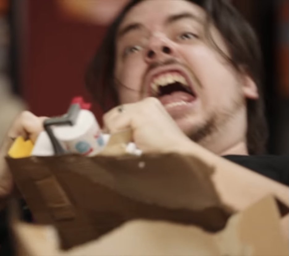 chilly_toad's tweet photo. Do you ever just https://t.co/fMjeonHcp2