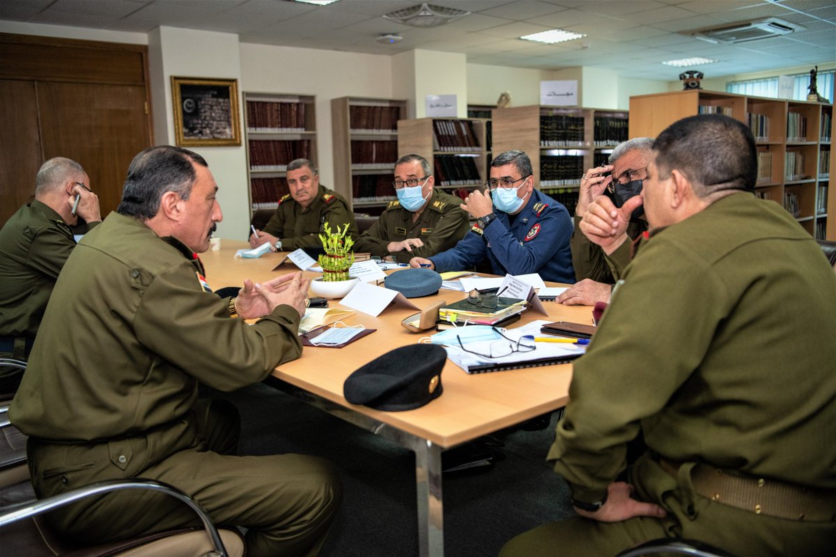 IraqNato's tweet photo. Executive Leadership Workshop hosted by Iraqi Defense University of Higher Military Studies, where leaders from both the #IraqiSecurityForces and #NATOmissionIraq exchanged experiences on Strategic Leadership 🛡⚔
#WeAreNATO #StrongerTogether @modmiliq https://t.co/lFKGtz5ocV