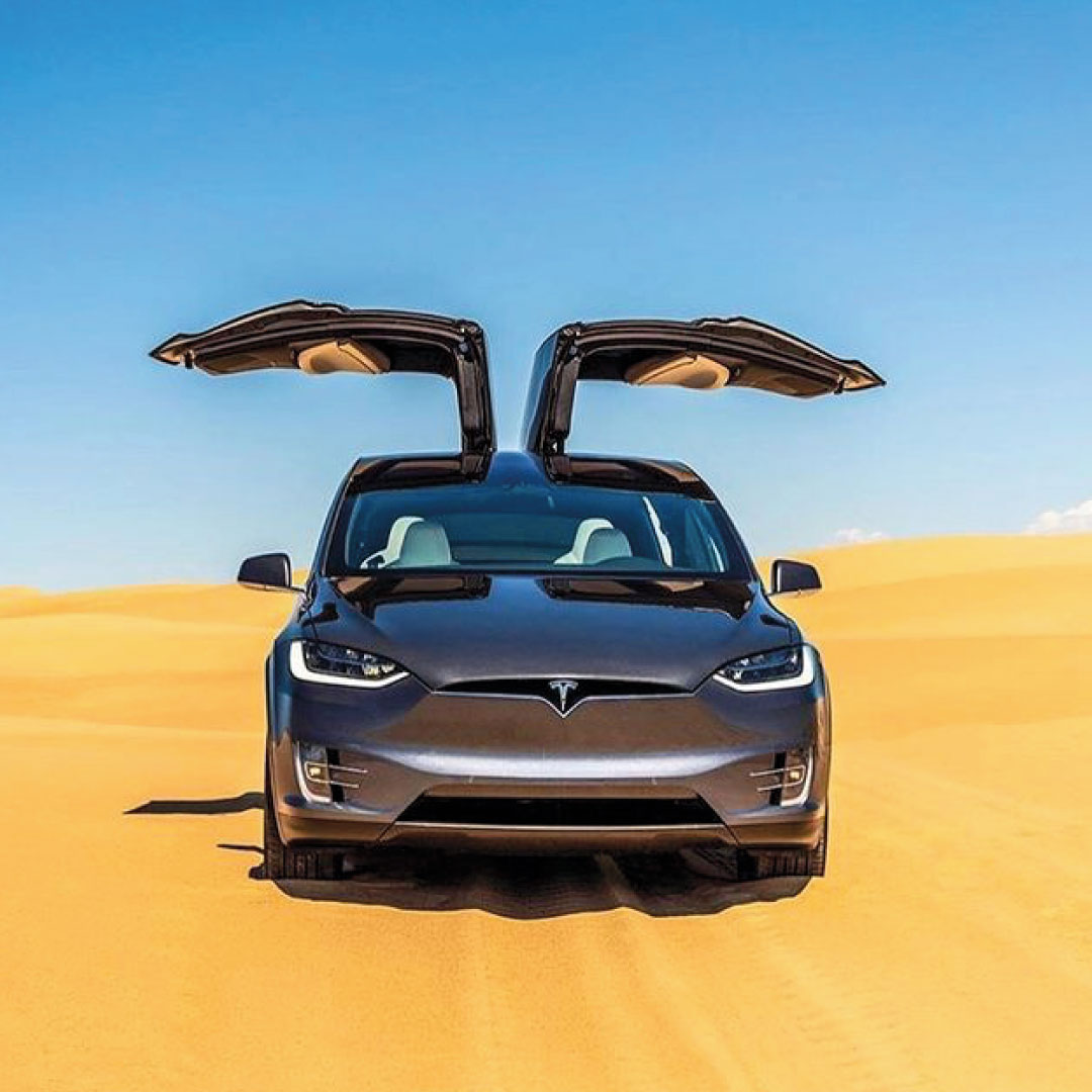 teslaclubrd's tweet photo. Model X en su hábitat natural. 🦅
-
-
Fotografía: @fromwhereicharge 
-
-
#teslaclubrd #tesla #elonmusk #modelx #Repost https://t.co/ZjUK1r2RJL