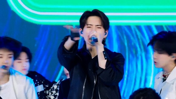 yoshigraphy's tweet photo. serving looks

#YOSHI #요시 #ヨシ #트레저 https://t.co/IkbXIUjJgt