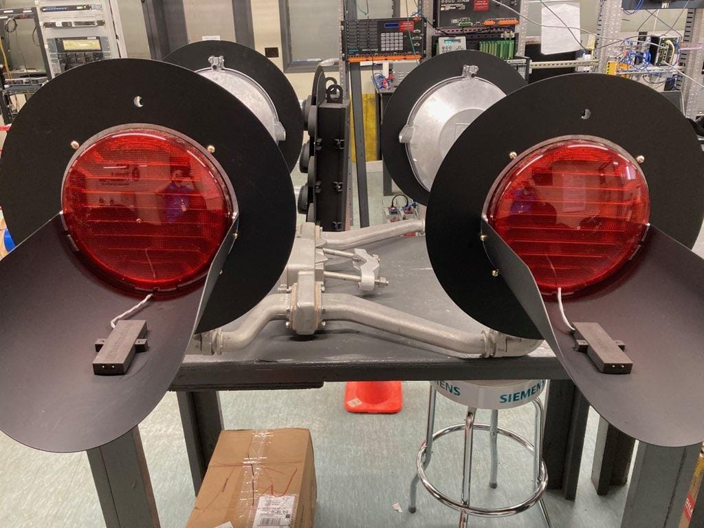 TekTracking tweet media