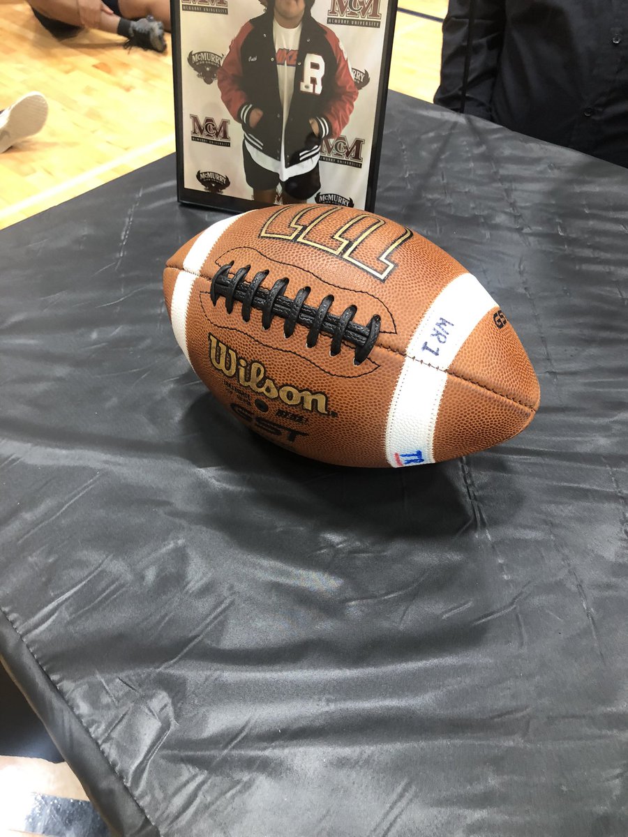 CoachDaviesTR's tweet photo. @TRRoughRiderFB @WeAreTRHS Congrats!!! @CalebMolina56 @McMURRYFOOTBALL @hinojosa_david @Outtha210 

Good luck at the next level!!!
#recruitRIDERs
#Recruiting #TR #thsca 
#NSD2022 #txhsfb https://t.co/seprtRHYsy