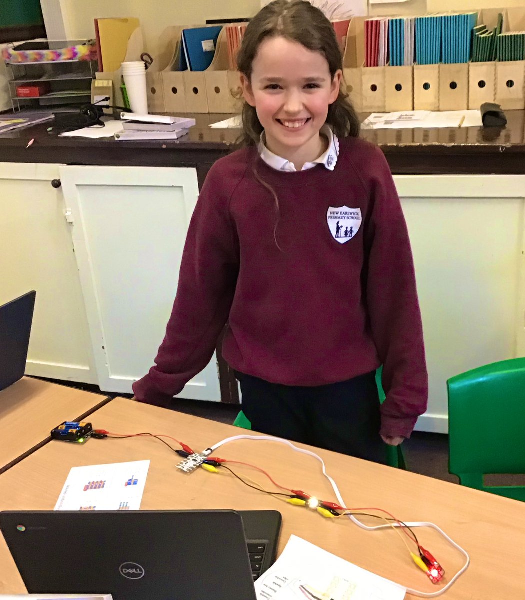 Y5@NEP (@y5_nep) on Twitter photo More delighted faces using the Crumble starter packs to input different programs. You want a flashing green light? We can deliver!π‘ More delighted faces using the Crumble starter packs to input different programs. You want a flashing green light? We can deliver!π‘