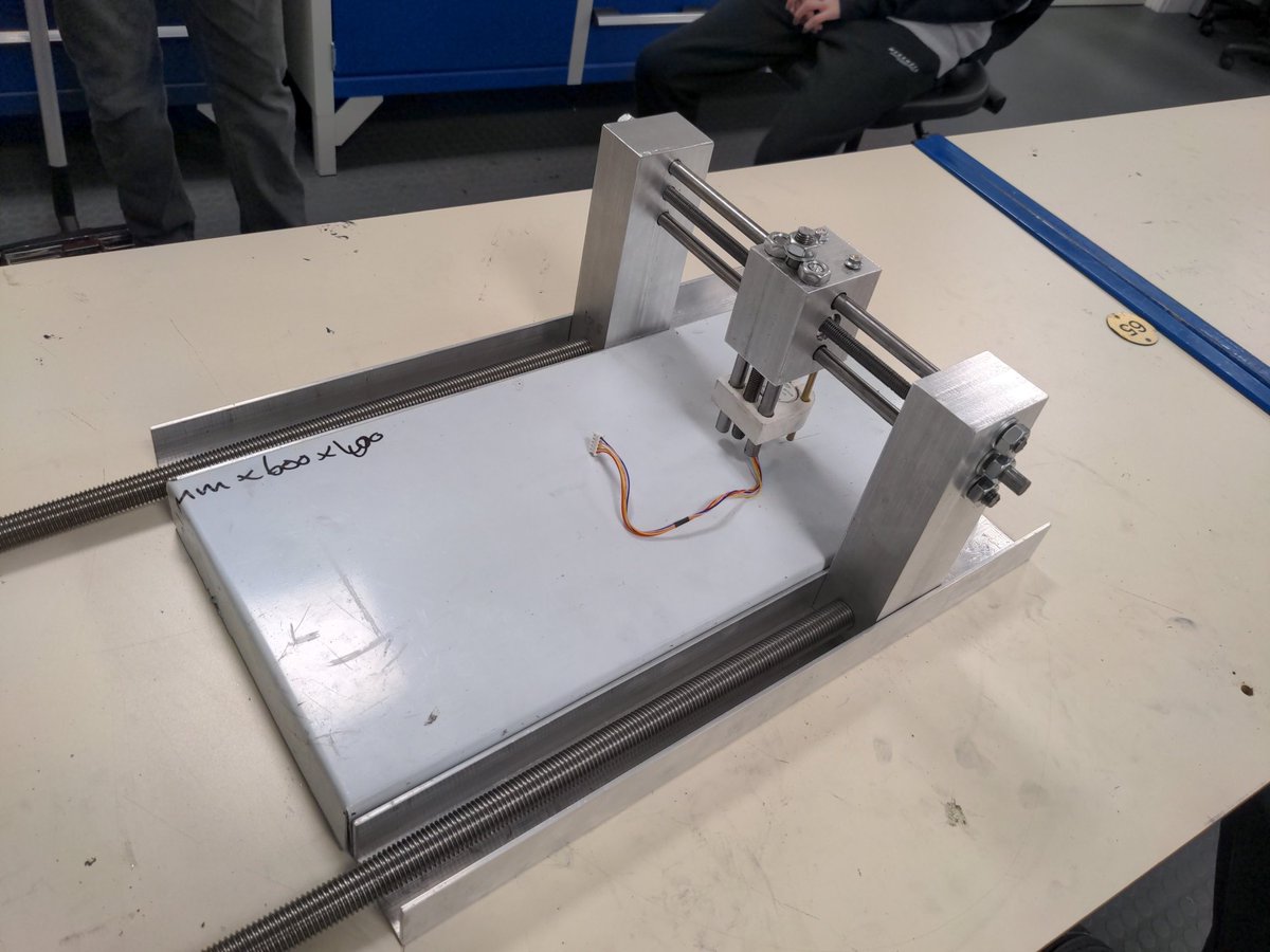 SthBromPhysics's tweet image. A good two days&apos; work #RealEngineering #EDT #IndustrialCadets