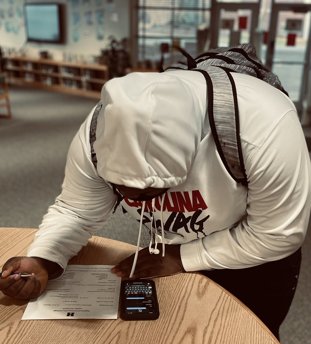 Coach_Harris (@harris_coach) on Twitter photo The ceremony is later this week -but the papers are going in today !!!! <a href="/coachSamGreiner/">Sam Greiner</a> <a href="/WC_Lions_Sports/">West Chlt Athletics</a> <a href="/Esimms50/">Elijah simmons</a> <a href="/mclaurin_angelo/">Angelo McLaurin</a> <a href="/reetoosmoove/">Kyree Faust</a> The ceremony is later this week -but the papers are going in today !!!! <a href="/coachSamGreiner/">Sam Greiner</a> <a href="/WC_Lions_Sports/">West Chlt Athletics</a> <a href="/Esimms50/">Elijah simmons</a> <a href="/mclaurin_angelo/">Angelo McLaurin</a> <a href="/reetoosmoove/">Kyree Faust</a>