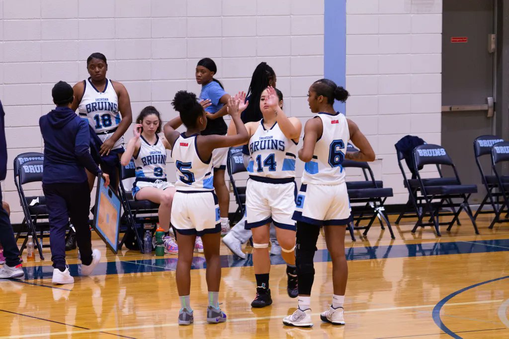 sheridanbruins's tweet photo. Happy National Girls and Women in Sports Day! 🐻💙
Today is a day dedicated to breaking the gender stereotypes built around the sports industry. 

Let's keep supporting, celebrating and inspiring other to 'play like a girl'! 👊 
#NGWSD #LeadHerForward #SheridanBruins https://t.co/V0U04ZJK6C