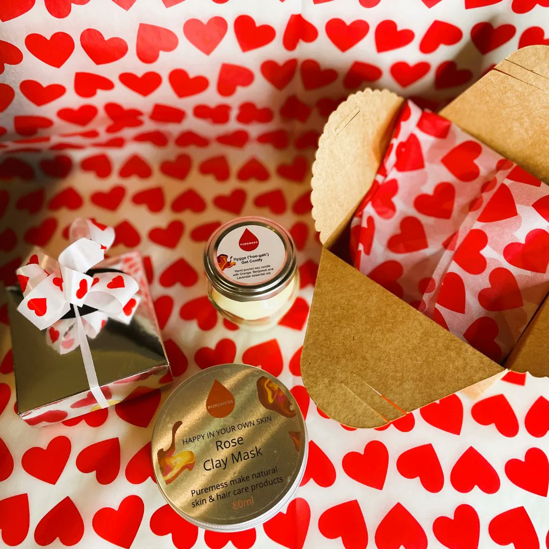 With less than 2 weeks to go, we are celebrating the day of love with a brand new Valentine’s bundle!😘
❤️ Our Hygge Candle, Rose Clay Mask and a special treat from Sweet C's make the  perfect present for Valentines Day!
puremess.co.uk/products/valen…

I hope you enjoy it!