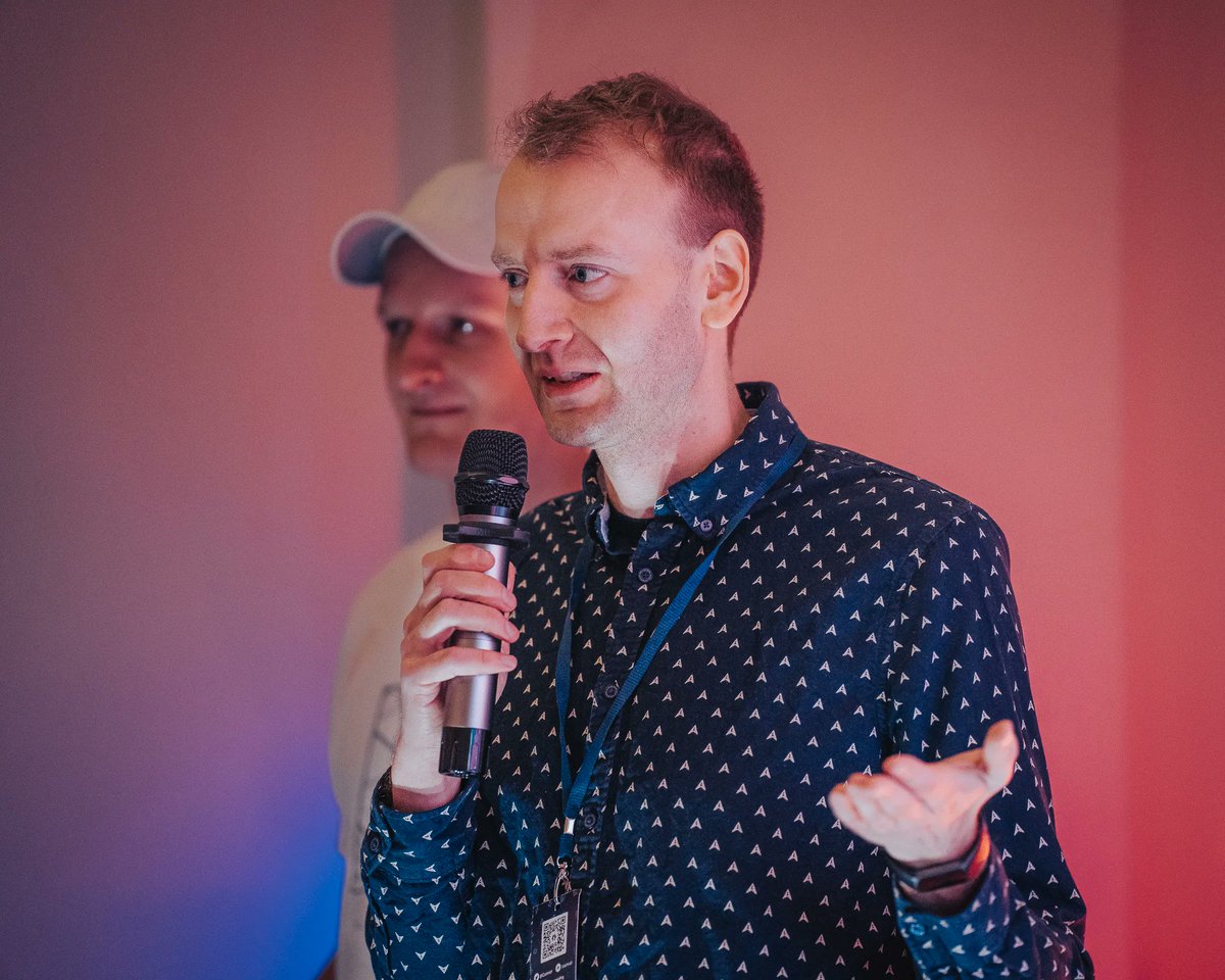 BitcoinUnlimit's tweet image. Thank you @CoinRiot for having @dagur and @jQrgensn at The Blockchain Hangout last week! It was great having the chance to talk about our @votepeer technology to a great audience!

#BitcoinCash #BCH #Cyrptocurrency