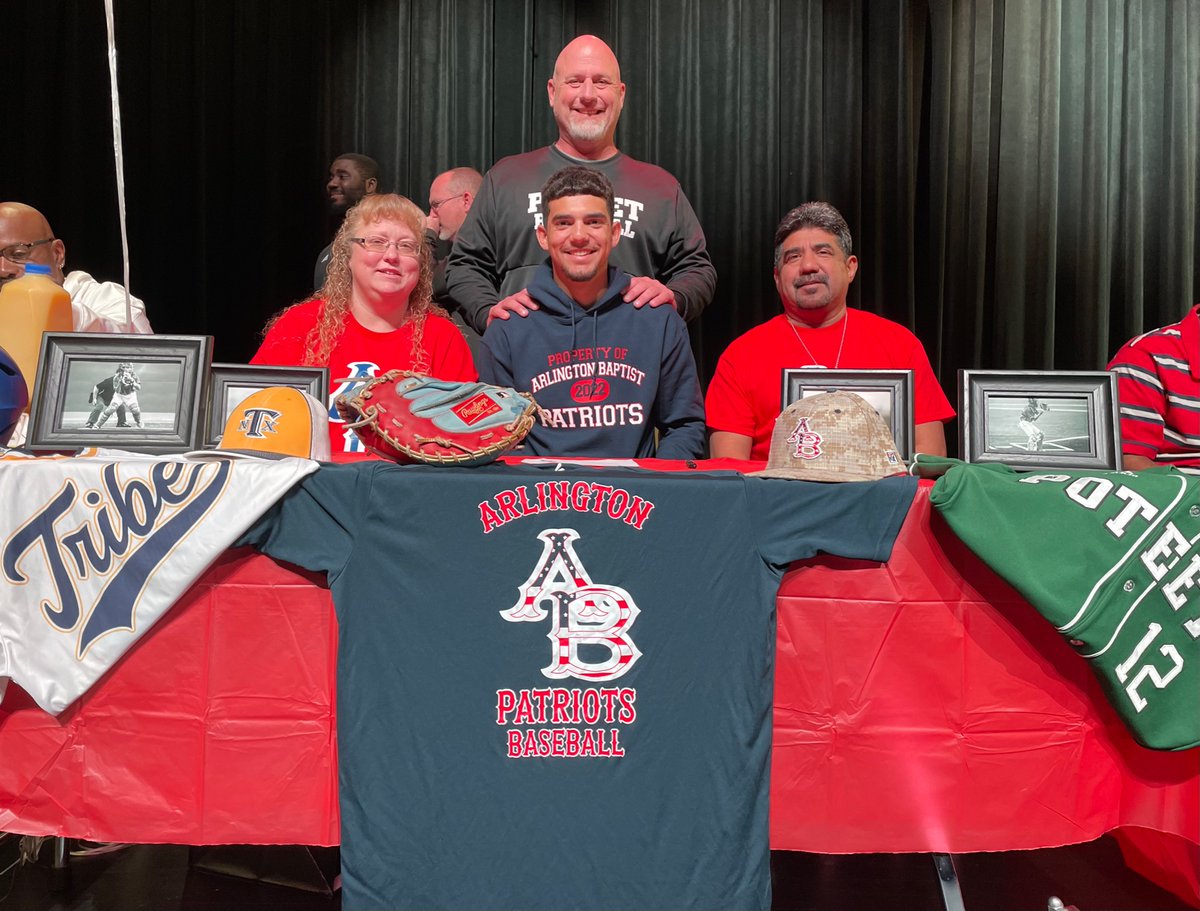 1PoteetBaseball's tweet photo. Huge congratulations to our Catcher Robbie Armijo @robbie_armijo12 for signing this morning to play at Arlington Baptist! @BaseballAbu is getting a stud player and human! We are so proud of you! #ThisisPoteet #NationalSigningDay https://t.co/Rslu8JYiQt