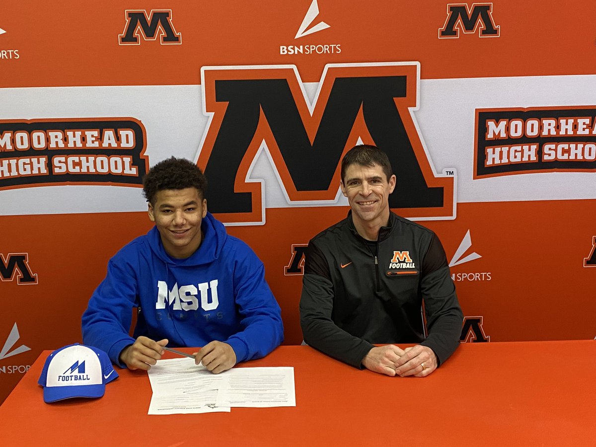 MHSSpuds's tweet photo. Congrats to Ashton Larry on his commitment to play football at Mayville State! https://t.co/CYx5dkPxiC