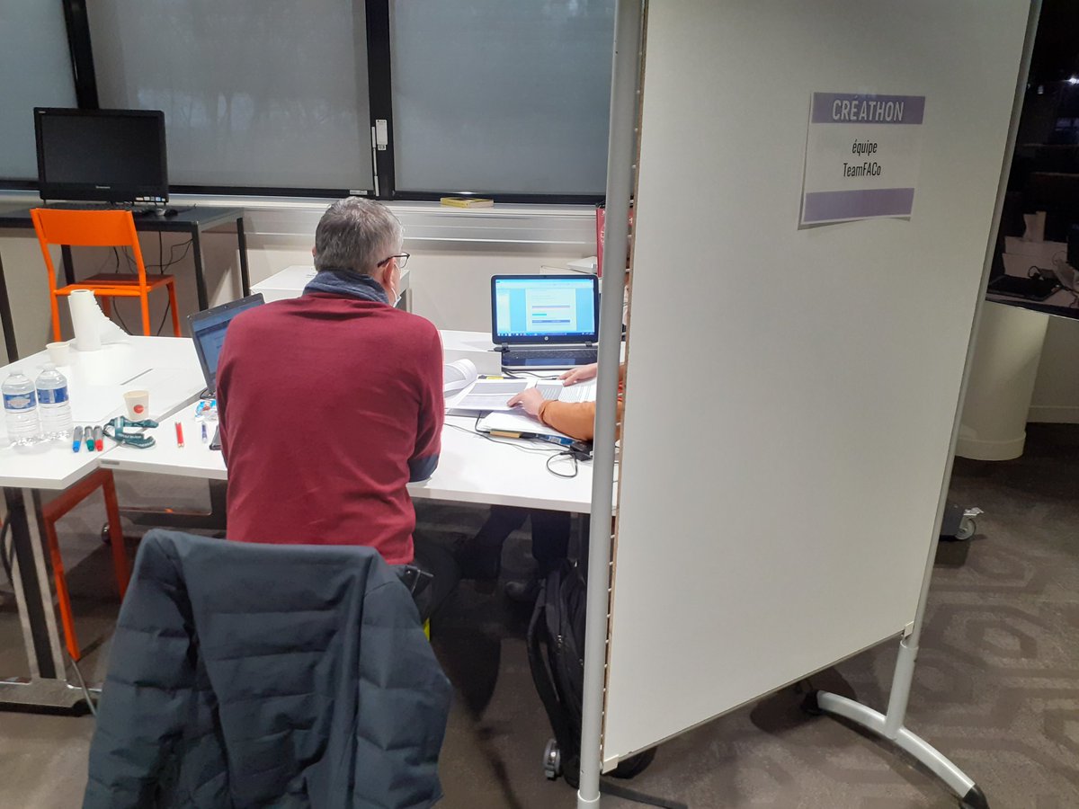 rvanoudheusden's tweet photo. Les équipes du #Creathon présentes à @reseau_canope continuent sur leur lancée. Après une réflexion riche en équipe, une phase d'ideation, un repas réparateur, ils attaquent désormais la pahse de production #LeCreathon #Creathon2022 https://t.co/NYGRDDwqNS