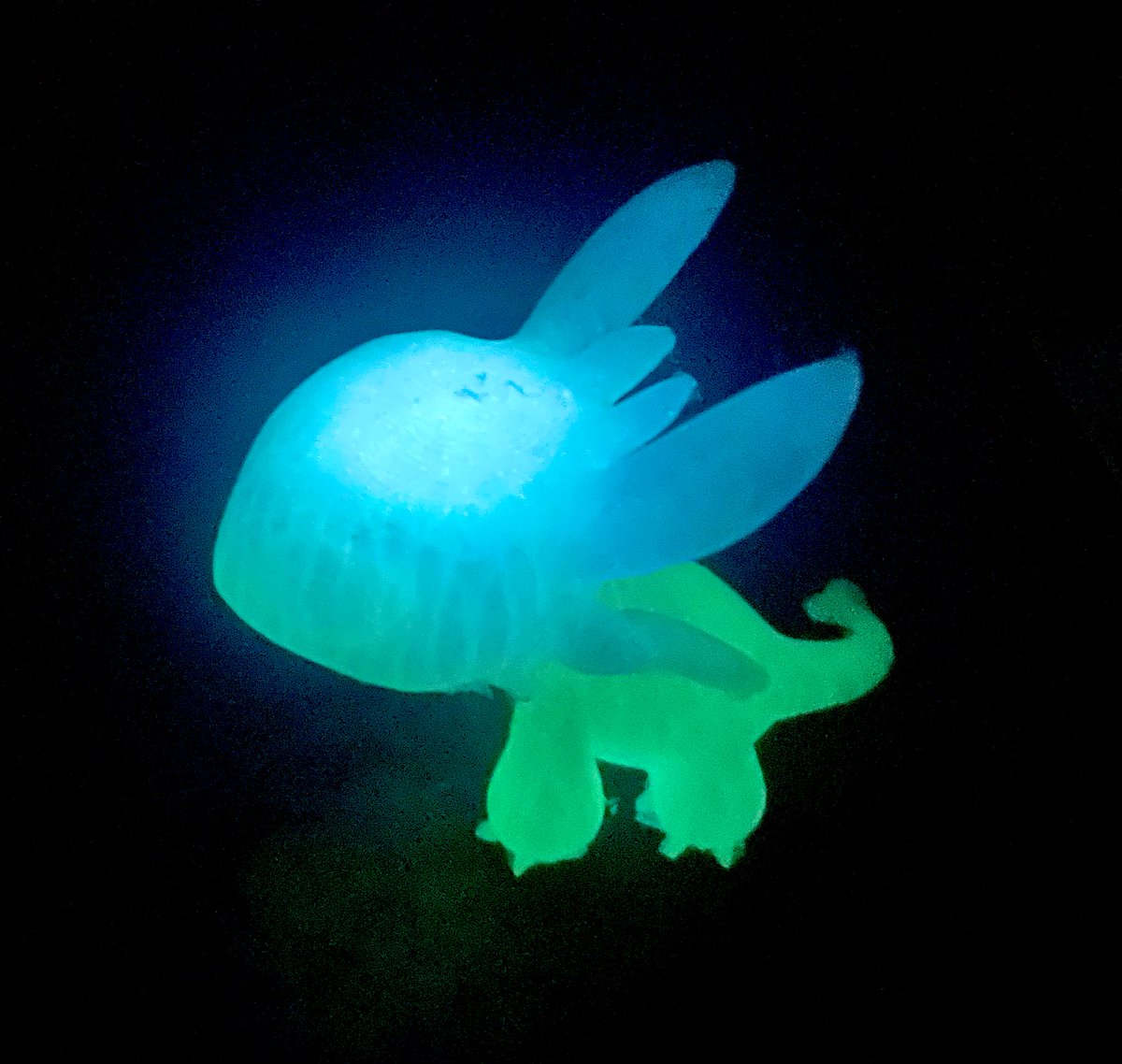 CodeDeliberate's tweet photo. #FilamentFebruary @Thangs3D glow in the dark 3D Toothless for my niece. https://t.co/xI4LYcBWht
