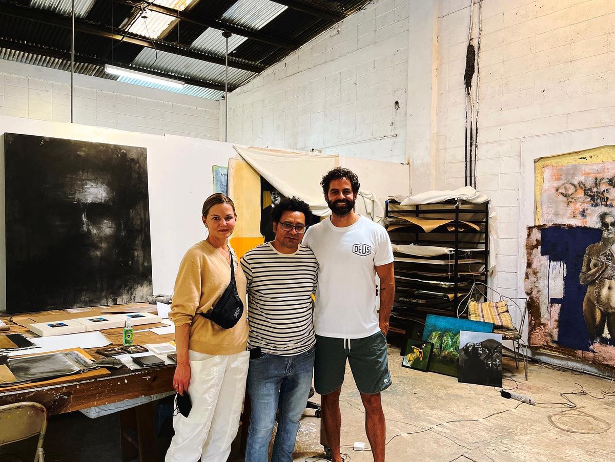 AllAboutJMo's tweet photo. 📱@jenmorrisonlive &amp; @gerardocelasco checking out the work of the Salvadoran artist Antonio Romero

📸 Gerardo’s instagram 

#JenniferMorrison #GerardoCelasco https://t.co/3i6Mw9cPjK