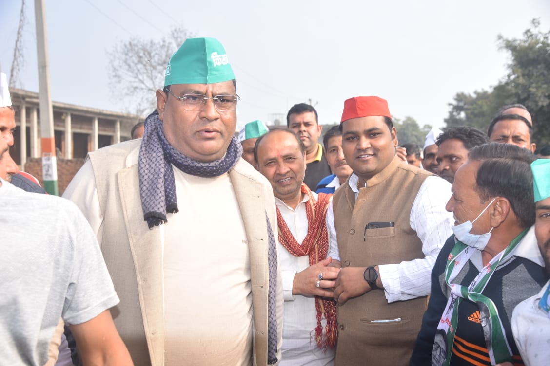 Dharmendra1531's tweet photo. सैदपुर मोदीनगर_
आज राष्ट्रीय लोकदल गाजियाबाद के पूर्व जिला अध्यक्ष धर्मेन्द्र राठी के गांव सैदपुर में राष्ट्रीय लोकदल गठबंधन के मोदीनगर विधानसभा प्रत्याशी  सुदेश शर्मा का जोरदार स्वागत किया गया।
@jayantrld @yadavakhilesh @ModiRld @RekhaRld @LalitRawat0447  @golu_bajrangi https://t.co/JeDr3k0EOV