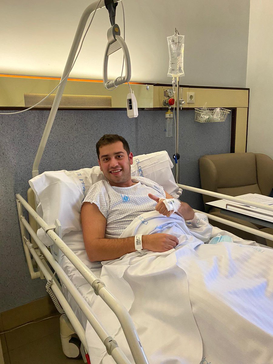 NBOlesa's tweet photo. 🏥 El @victtoreg , jugador del Sènior B Masculí, ha estat operat dels lligaments creuats i del menisc.

💪 Des del NBO li desitgem una ràpida recuperació.

🏀 T’esperem aviat per les pistes del pavelló! https://t.co/PeTl9FA2oU