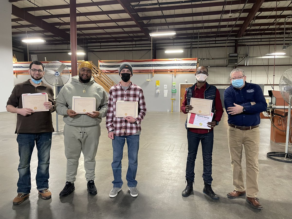 masc_and's tweet photo. So impressed with the grit and determination of this group, with holiday shut downs, snow days and non-Covid related sickness, they finished the program and are ready for their career in Plastics! Congrats  Chris, Brandon, William and Richard….go make us (and yourselves) proud! https://t.co/7gDLSjQwvh