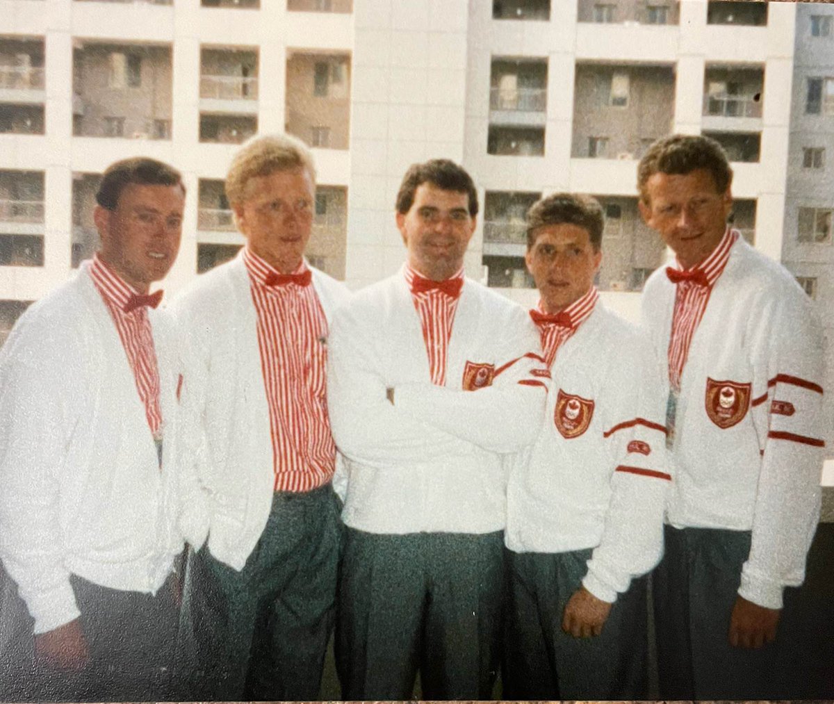 Leftymoves's tweet photo. 1988 Seoul Summer #Olympics...our opening ceremony regalia. Yes...there was a time I did not have grey hair!   #barbershopquintet https://t.co/2zTiQlOkJL
