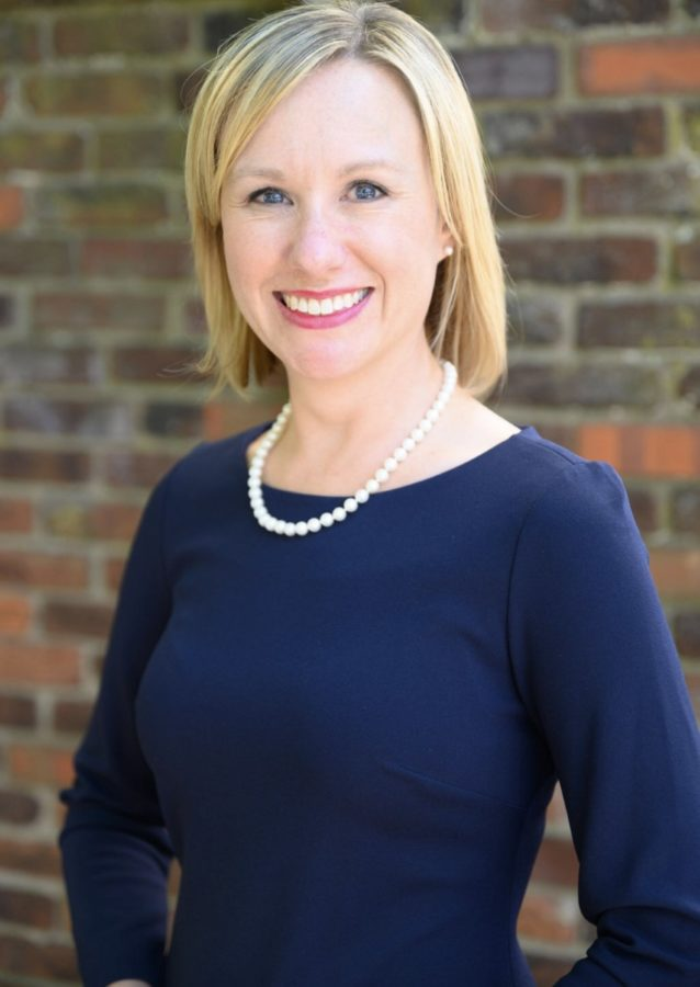 Executive Profile: Kathryn Breiwa Robertson has been hired by Accelecom as their new Director of Business Development. she was brought on to help further expand its reach and community relations throughout the Commonwealth. lanereport.com/152014/2022/02…