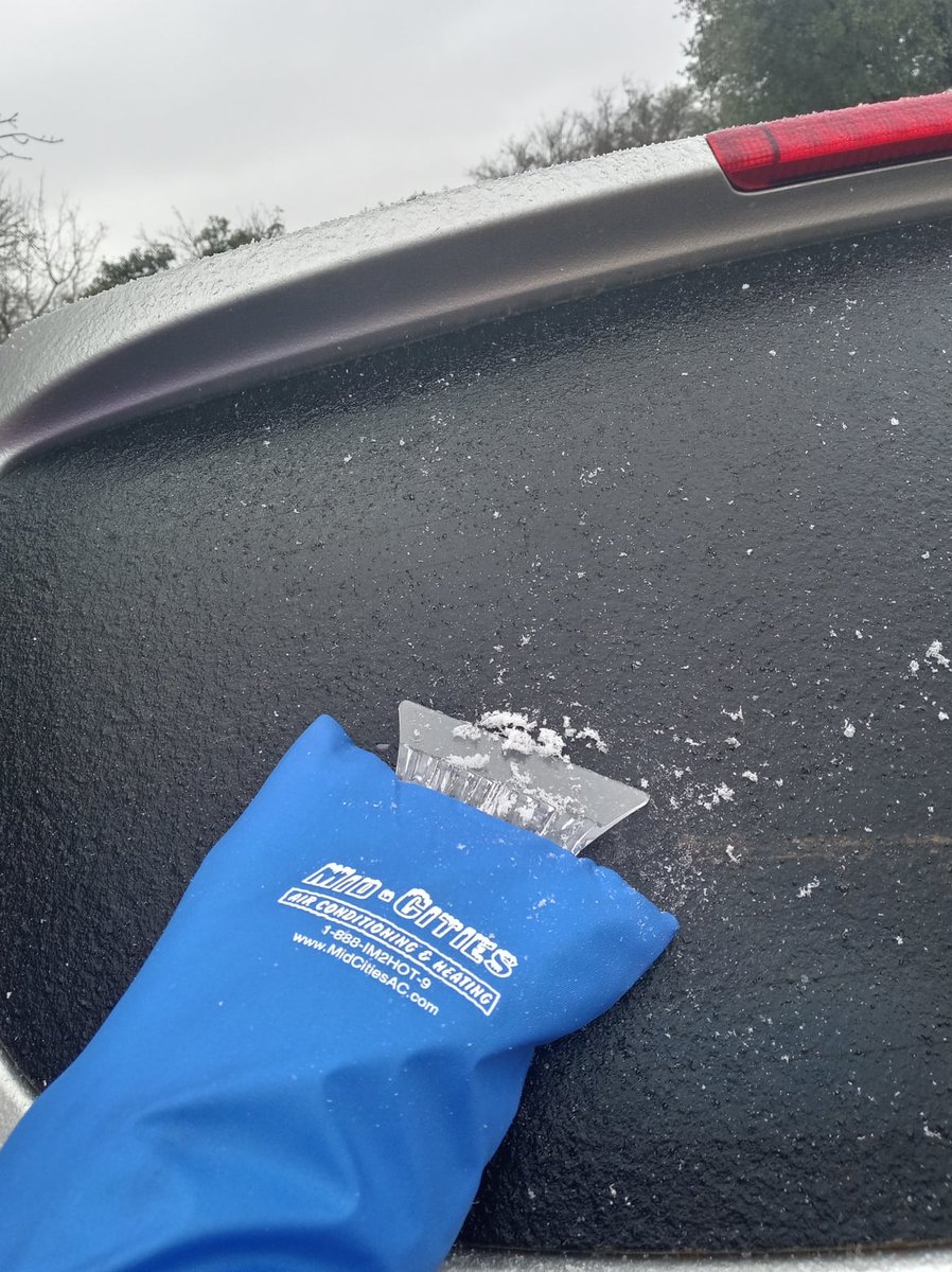 MidCitiesAC's tweet image. ☃️ 🥶 ❄️ 🌨 🌬⛄