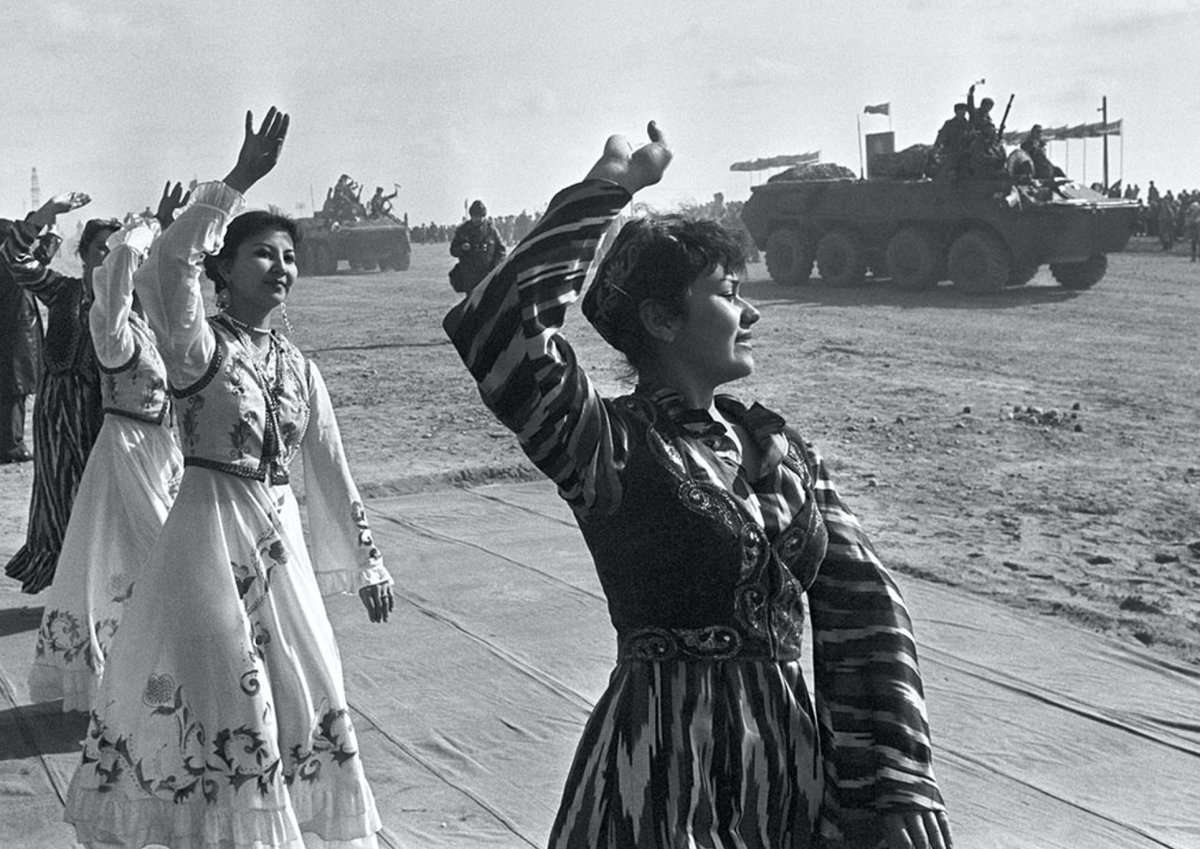 30 е июня. Термез Афганистан. Туркменская ССР 1989. Узбекистан 1924. Узбекистан СССР.