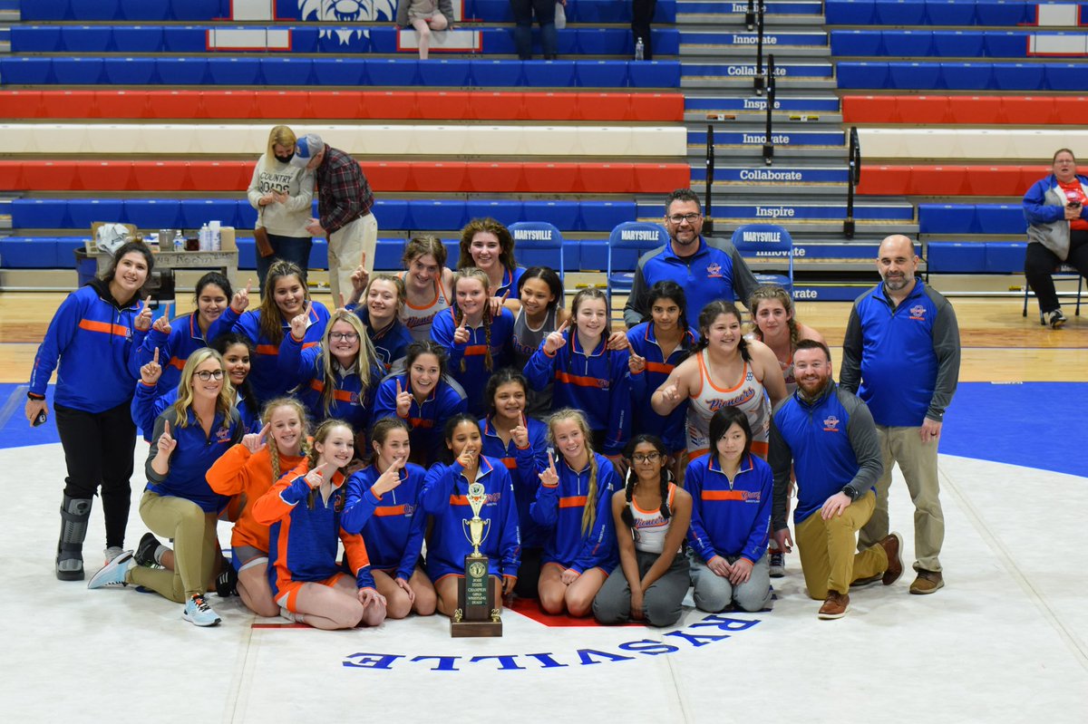 OOHSgirlswrest's tweet photo. Today is National Girls and Women in Sports Day.  FIFTY years ago, Title IX opened doors for many women. For female wrestlers, it took a little longer, but 34 states offer girls divisions.  Almost 120 college offer programs. Here’s our squad…show yours. #NGWSD #MyWrestlingTeam https://t.co/Vy6fX9A23E
