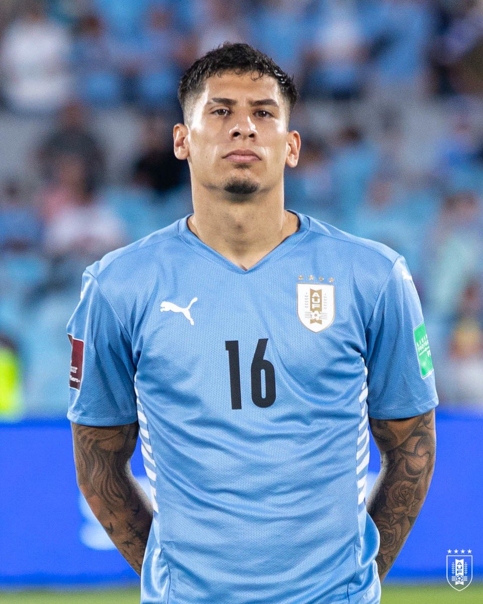 Mathías Olivera regresa lesionado de Uruguay 