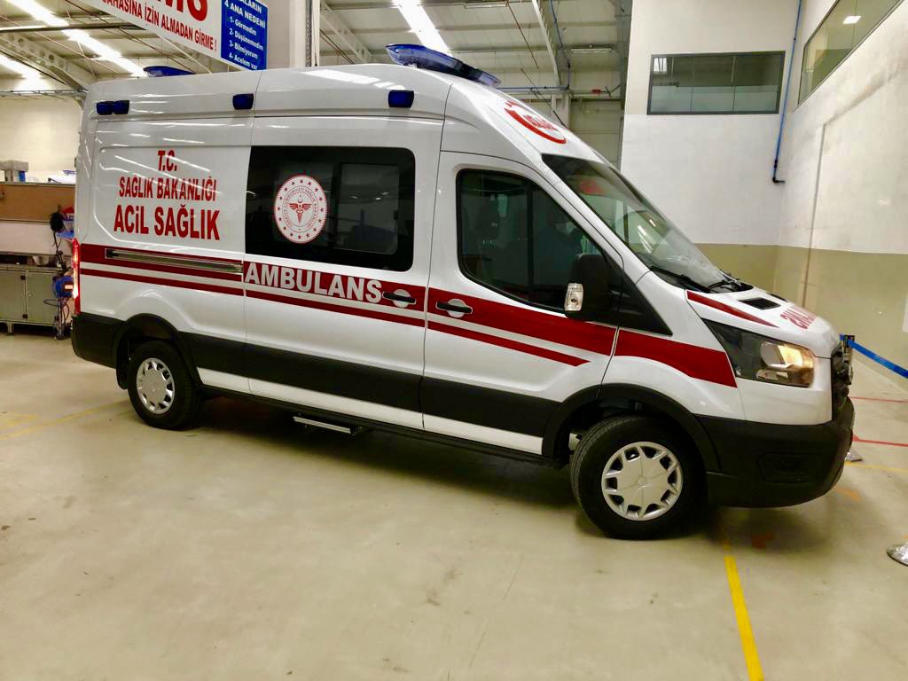 Ersagbkr's tweet photo. Ambulansımız bitmek üzere https://t.co/PJpDEKfMs2